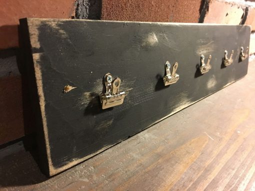 Black Farmhouse Clipboard - Image 4