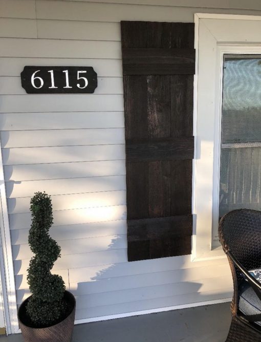 Cedar Wood Farmhouse Style Shutters - Image 12